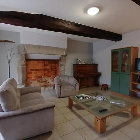 Maison Ancienne Renovee Avec Terrasses, Jusqu'A 6 Personnes, La Gaubretiere - Fr-1-426-154 La Gaubretiere